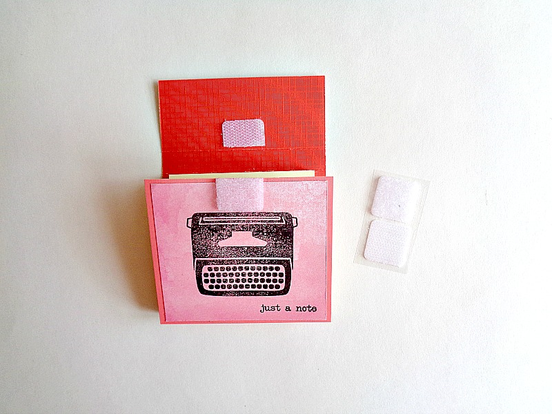 DIY Postit Notes Holder Running With A Glue Gun