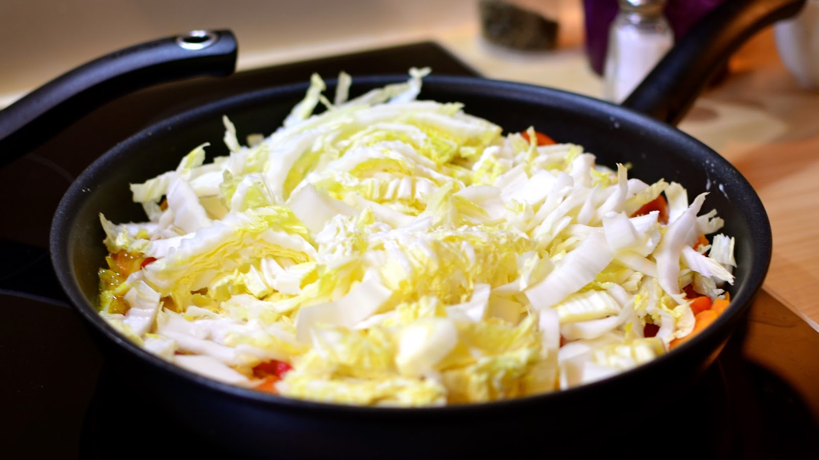 Chinakohl-Curry mit Reis und Tofu | RUN WITH LARS