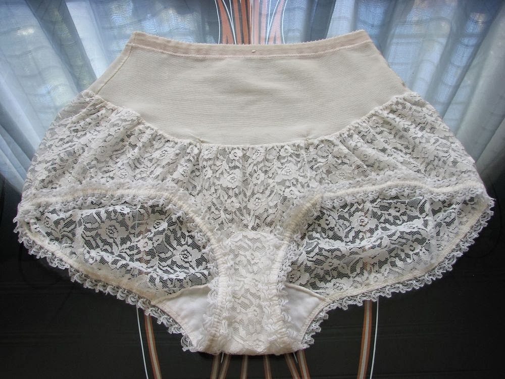 Sweet Vintage Designs: Vintage Lingerie Olga Lace Vintage Panty Girdle