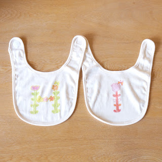 かわいい出産祝い,お名前入り,お名前プリント,オリジナル出産祝い,オーガニックコットン100%,かわいい,北欧,ベビー服,ベビーTシャツ