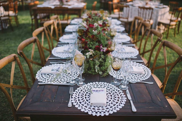 casamento rústico Casamento rústico, casamento real, DIY, marsala, noiva, buquê, marsala, decoração, varal de lâmpadas, casamento a céu aberto, casamento no jardim, casamento diurno