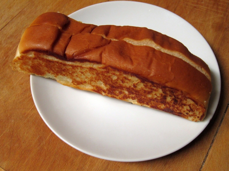 Neat! King's Hawaiian Hot Dog Buns