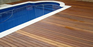 decking kayu kolam renang