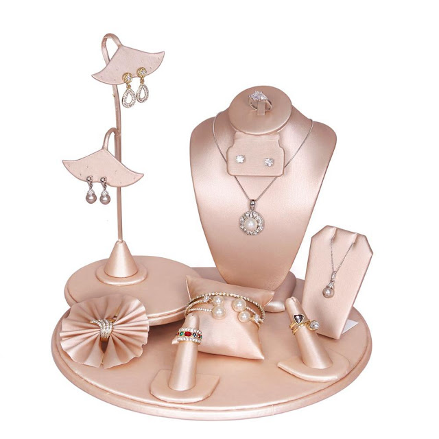 Buy the Champagne Pink Jewelry Display 9-Piece Set for your February display | NileCorp.com