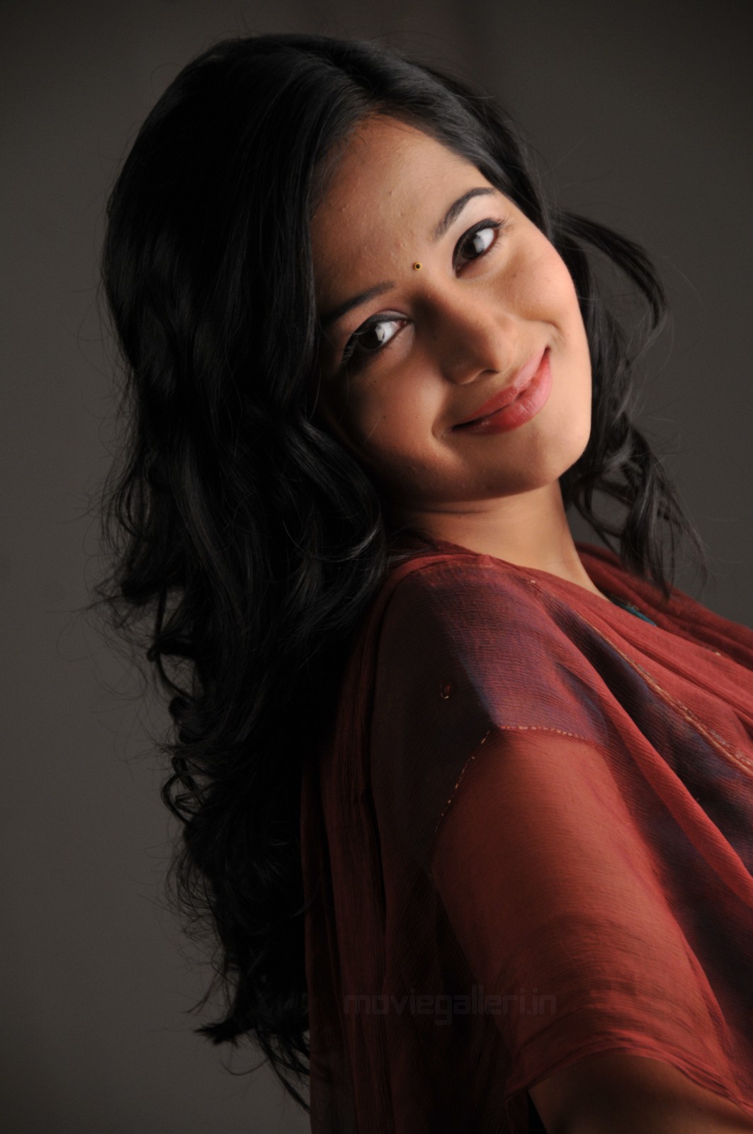 Men Women Photos Preetika Rao Latest Beautiful And Cute Photo Shoot Stills For Telugu Movie