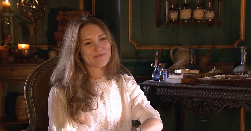 Claire Sermonne habla sobre su personaje en Outlander. - Blog