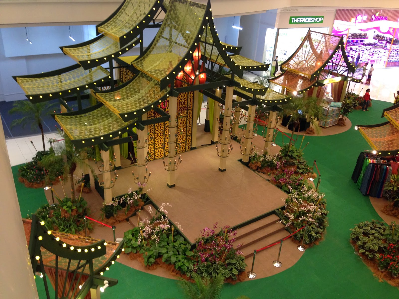 is the centre court decoration for hari raya aidilfitri in nu sentral