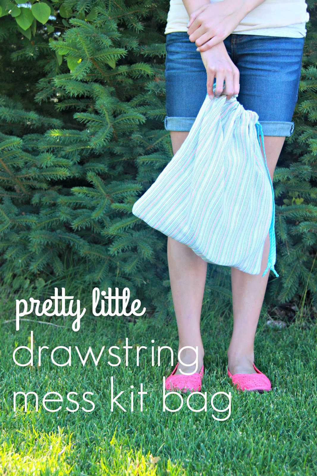 Larissa Another Day: Pretty Little Drawstring Mess Kit Bag