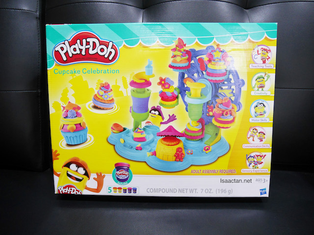 PLAY-DOH Cupcake Celebration Playset  