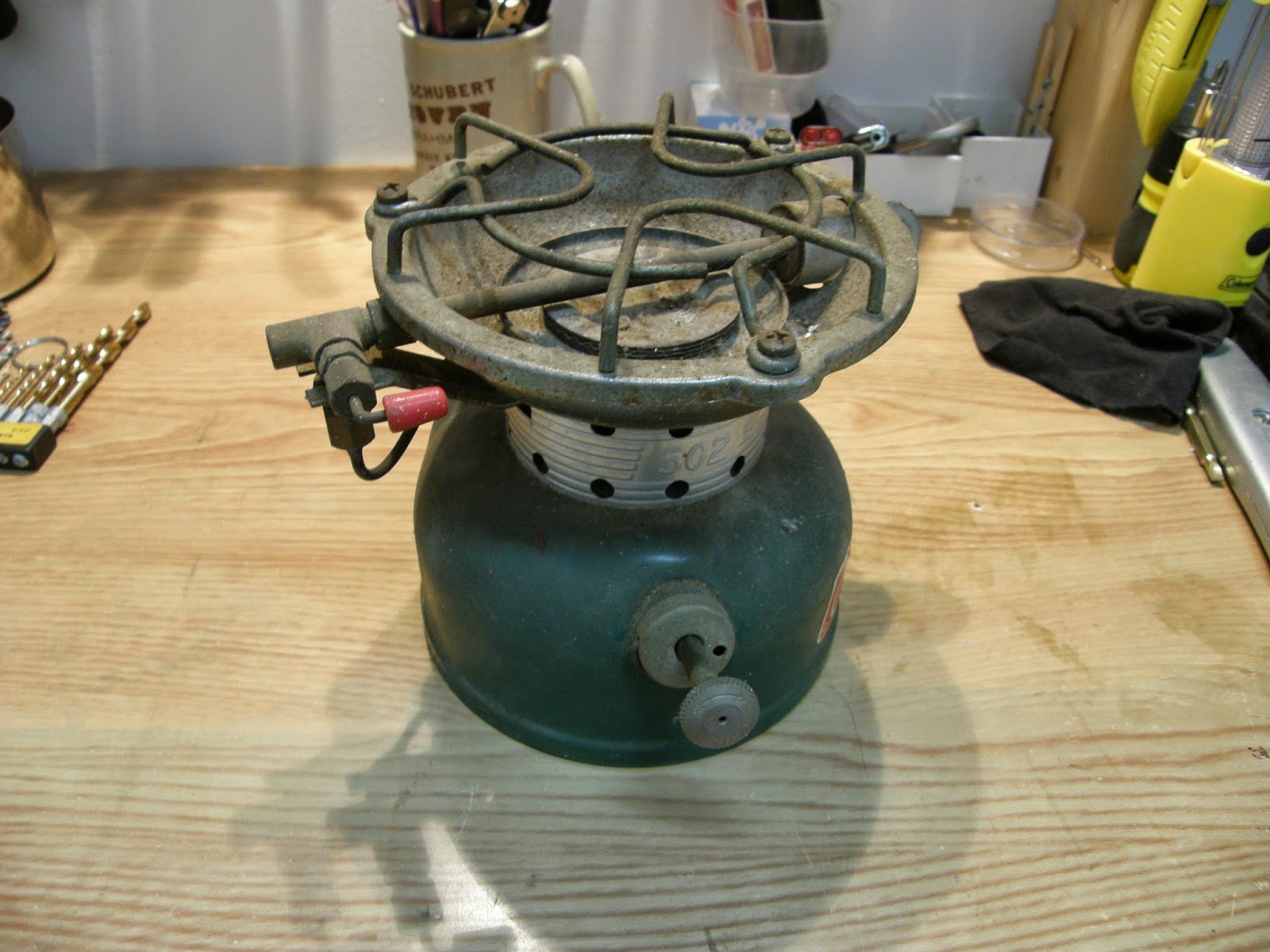 What to do with all this stuff... Dad's Coleman Camp Stove 502 Part 1