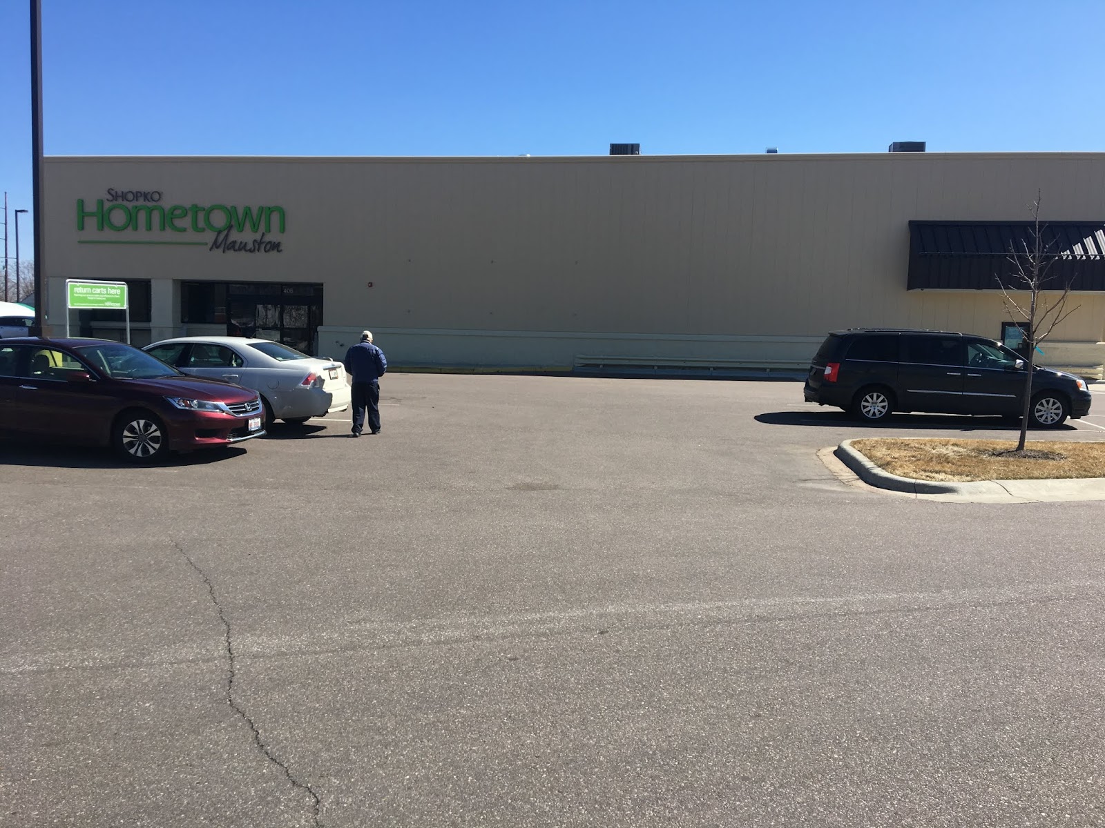 Midwest Retail Shopko HometownMauston WisconsinStore Closing