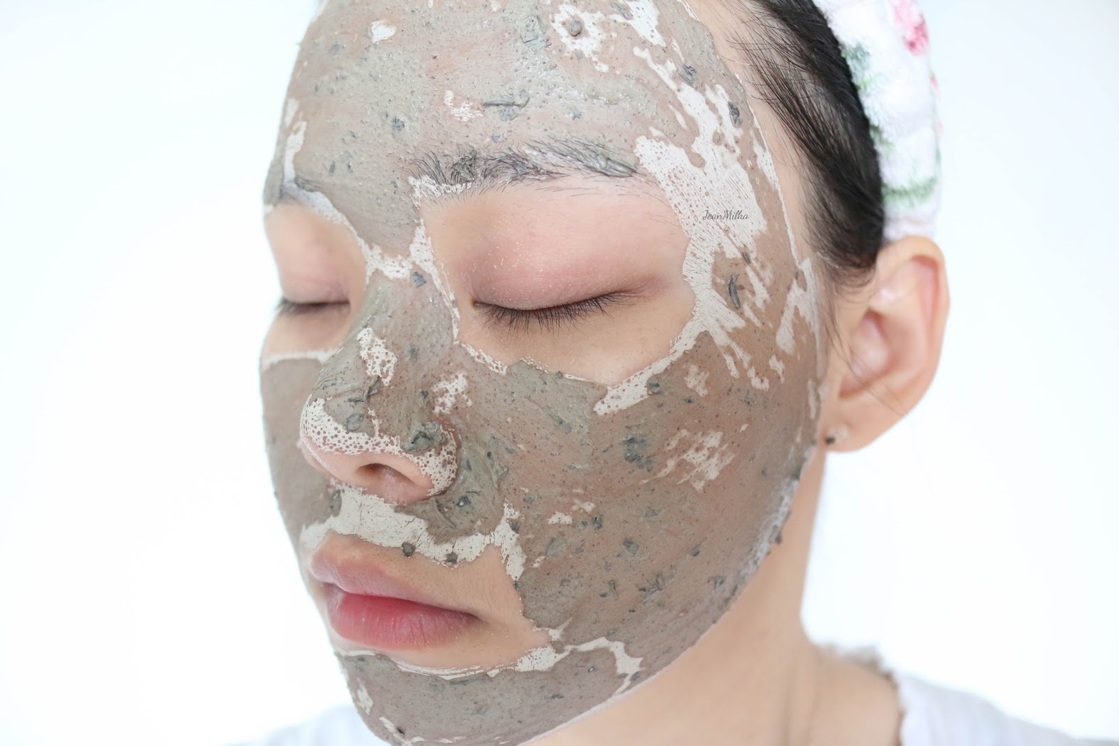 the body shop, body shop, superfood mask, the body shop mask, the body shop superfood mask, the body shop skincare, skincare, mask, masker, masker superfood, masker wajah, face mask, new face mask, review, product review, himalayan charcoal mask, himalayan charcoal purifying glow mask