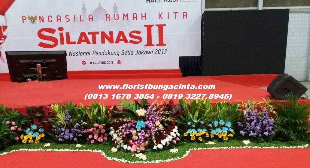 Tren Gaya 45+ Dekorasi Bunga Panggung Paling Unik