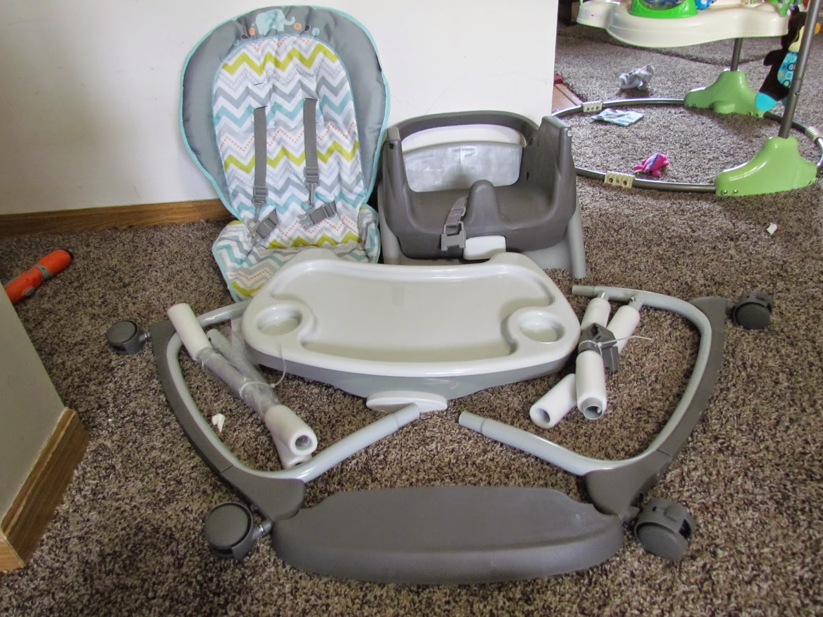 Mommy's Favorite Things: Ingenuity Trio 3-in-1 High Chair Review