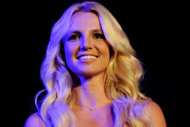 Britney Spears Biography & Photo Gallery ~ News On Celebrities
