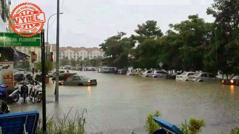 BANJIR KILAT MAKIN MENJADI DI SELANGOR
