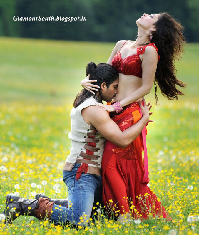 Tamanna%252BNavel%252BSmooching%252Bby%2