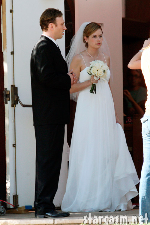 Red Carpet Wedding Jim and Pam from The Office wedding