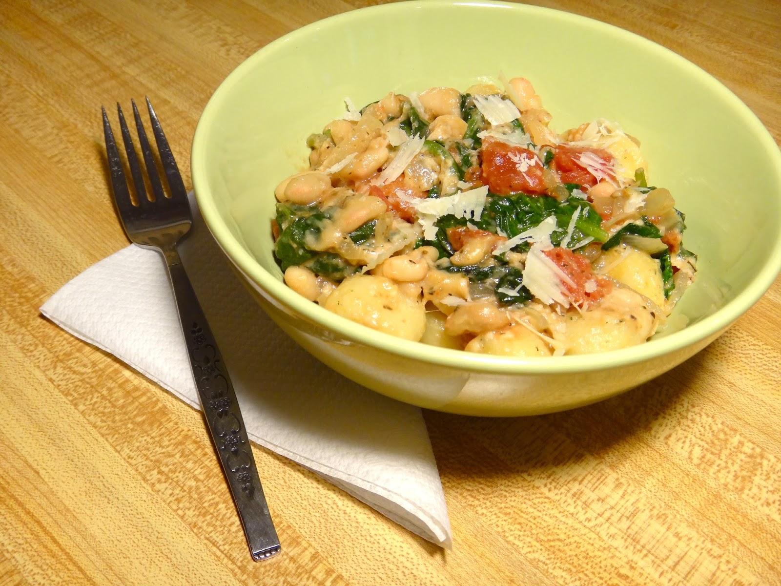 Skillet Gnocchi with White Beans and Spinach