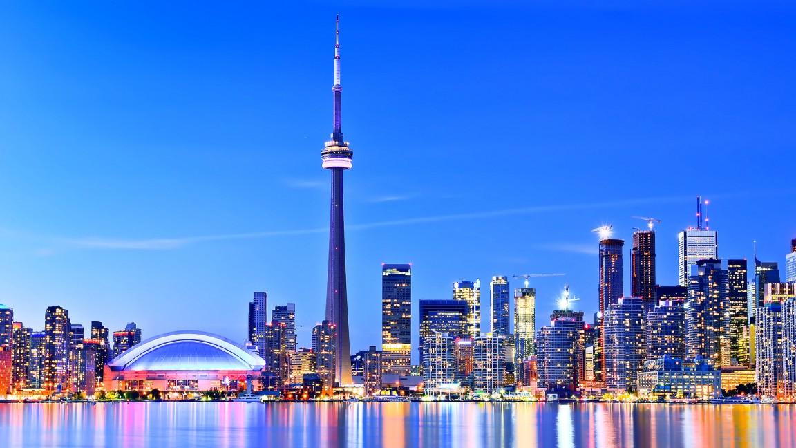 The Great White North : Canada (Travel Guide) - Tours Panda