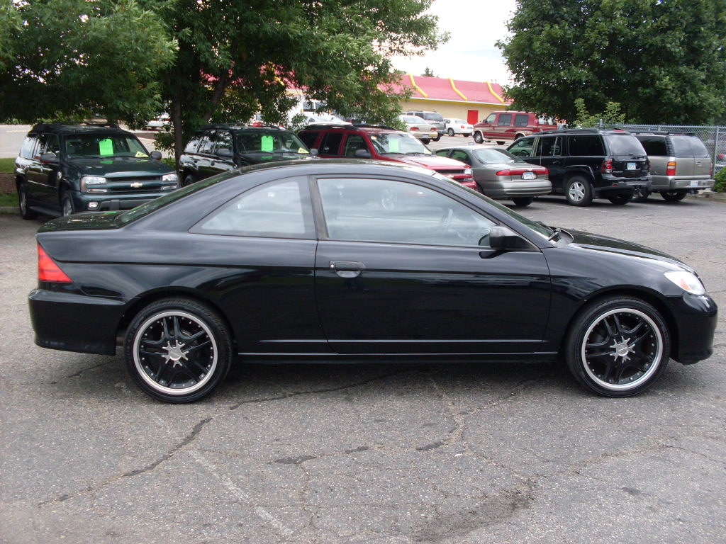 Ride Auto: 2005 Honda CIvic Black