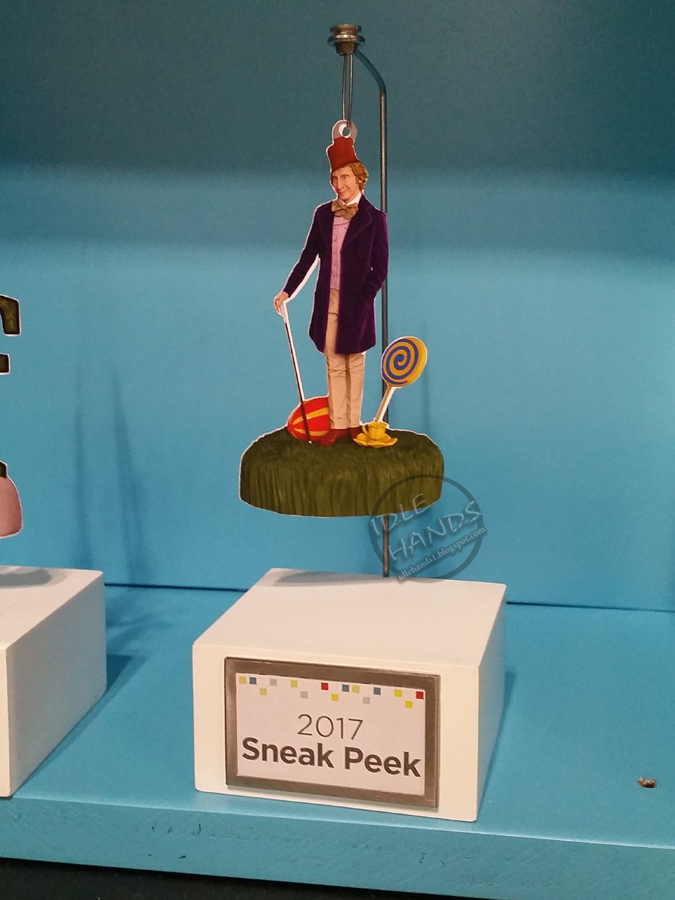 idle hands nycc 2016 hallmark star trek transformers beetlejuice christmas ornament