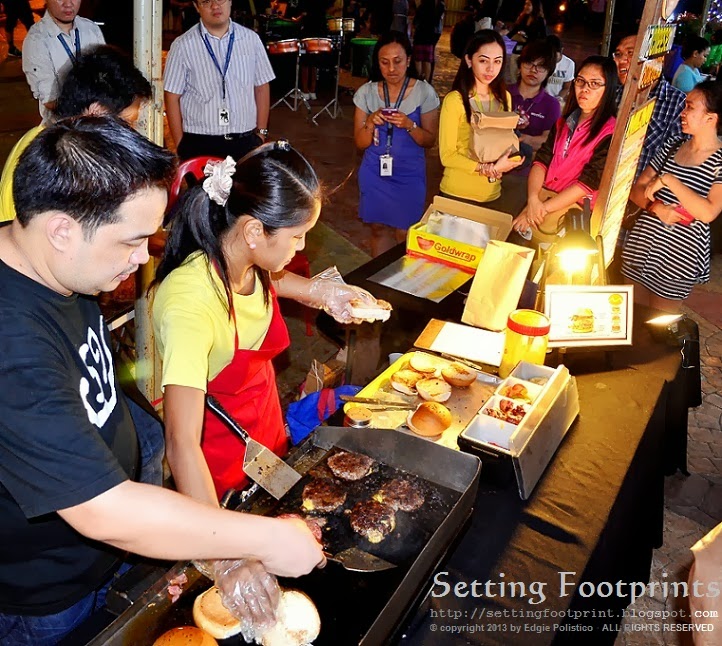 Setting Footprints Carnivale food fair in Venice Piazza, McKinley Hill