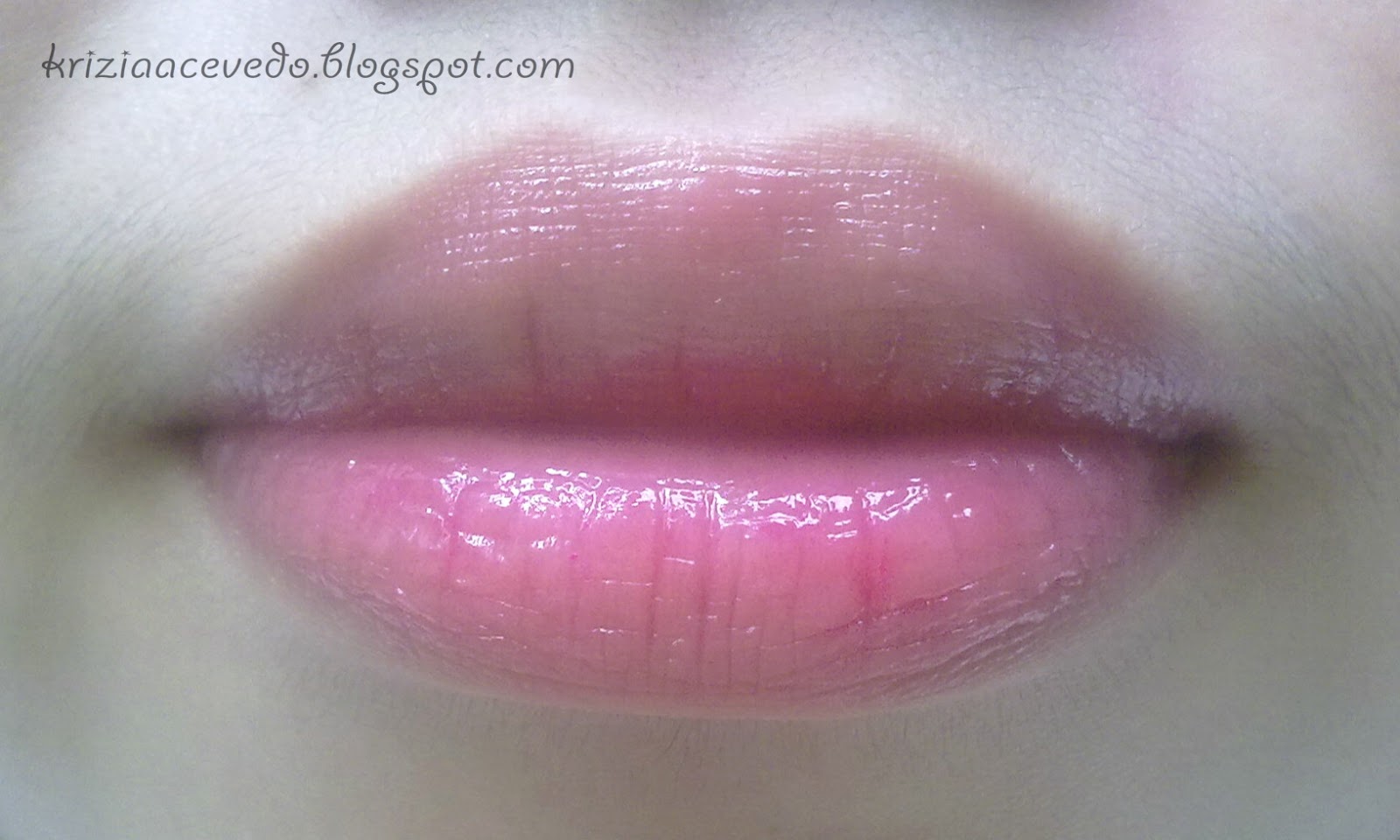 Thumbelisha's Corner Review Lip Ice