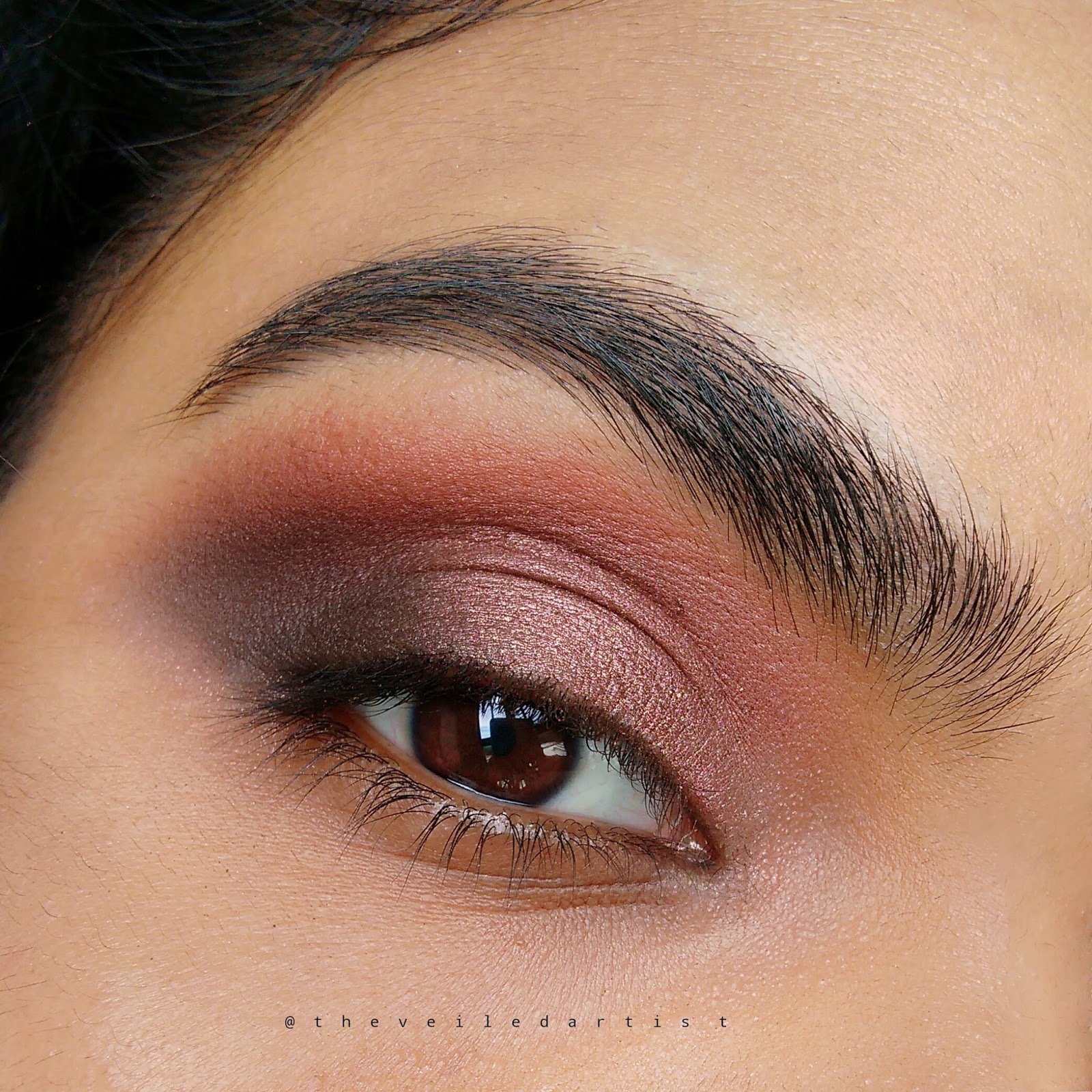 Classic Bronze Smokey Eyes with a Pop of Green Tutorial(beginner