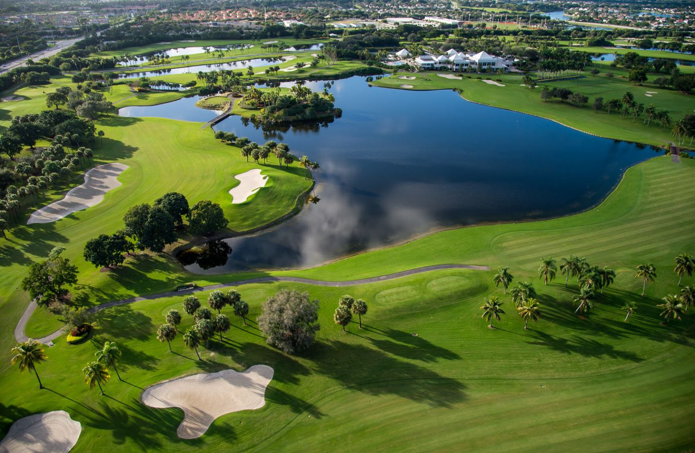 American Golfer Troon to Manage The Falls Club of the Palm Beaches