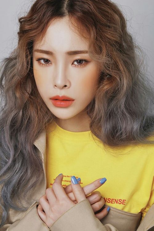 KOREAN DIGITAL PERM DUBAI 헤이즈 (Heize) korean singer