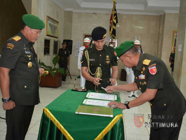 Asep Setia Gunawan Gantikan Tri Soewandono Sebagai Kasdam Pattimura Asep Setia Gunawan Gantikan Tri Soewandono Sebagai Kasdam Pattimura