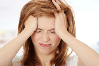 fejfájás kezelése természetesen, szabdulj meg a fejfájástól, fejfájás ellenszerei, fejfájáskor teendők, mit tegyünk fejfájás ellen, 