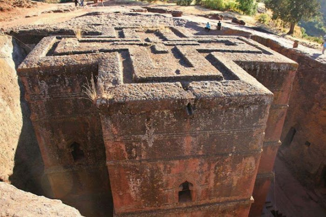 Iglesias talladas en la roca Lalibela, Etiopía