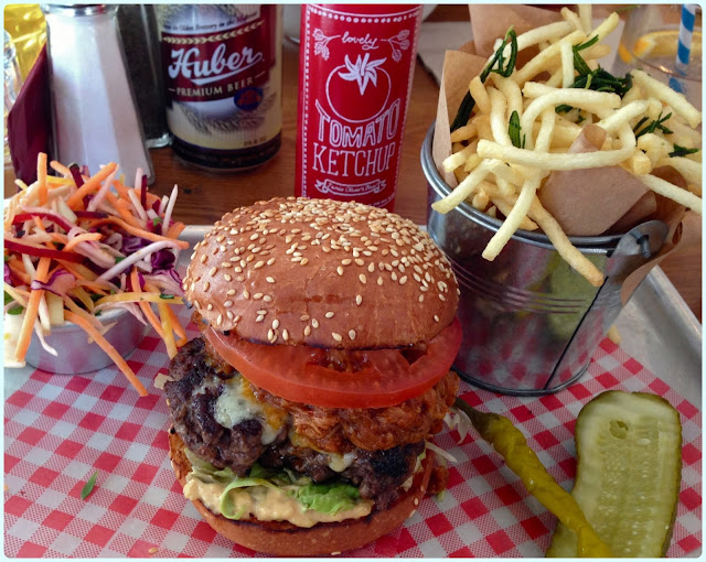 Jamie Oliver's Diner, London - Burger