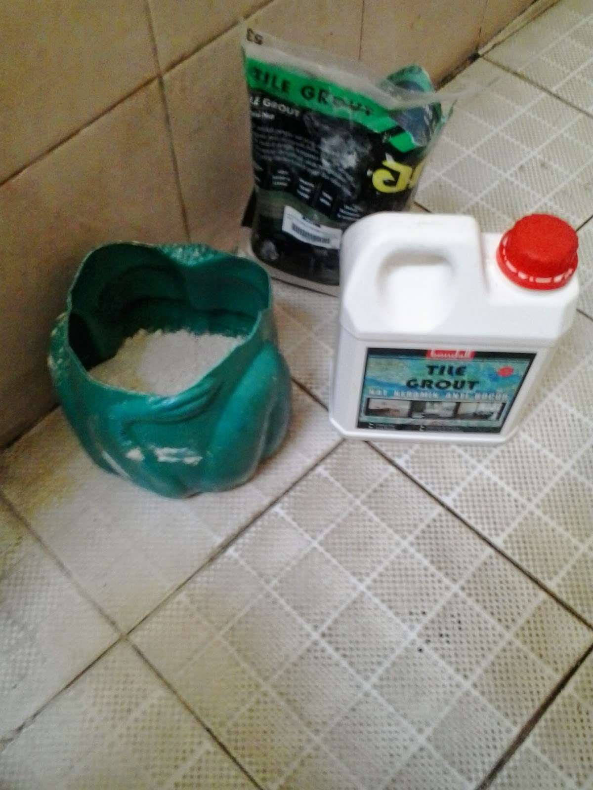 Terdapat beberapa jenis produk dari produsen terkenal, seperti summer infant, ikea, dan richell. Cara Menambal Bak Mandi Bocor Rasanya