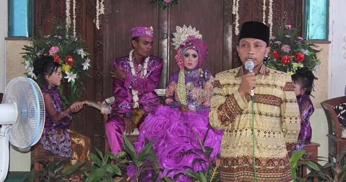 Kumpulan Teks Pranatacara Bahasa Jawa Terbaru Struktur Pola Kumpulan Teks Pranatacara Bahasa Jawa Terbaru Struktur Pola