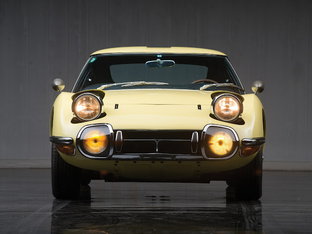 Toyota 2000GT