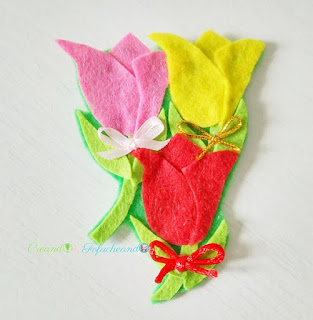 Broche-de- tulipanes-3-ideas-faciles-para-el-dia-de-la-madre-manualidades-con-fieltro-creandoyfofucheando