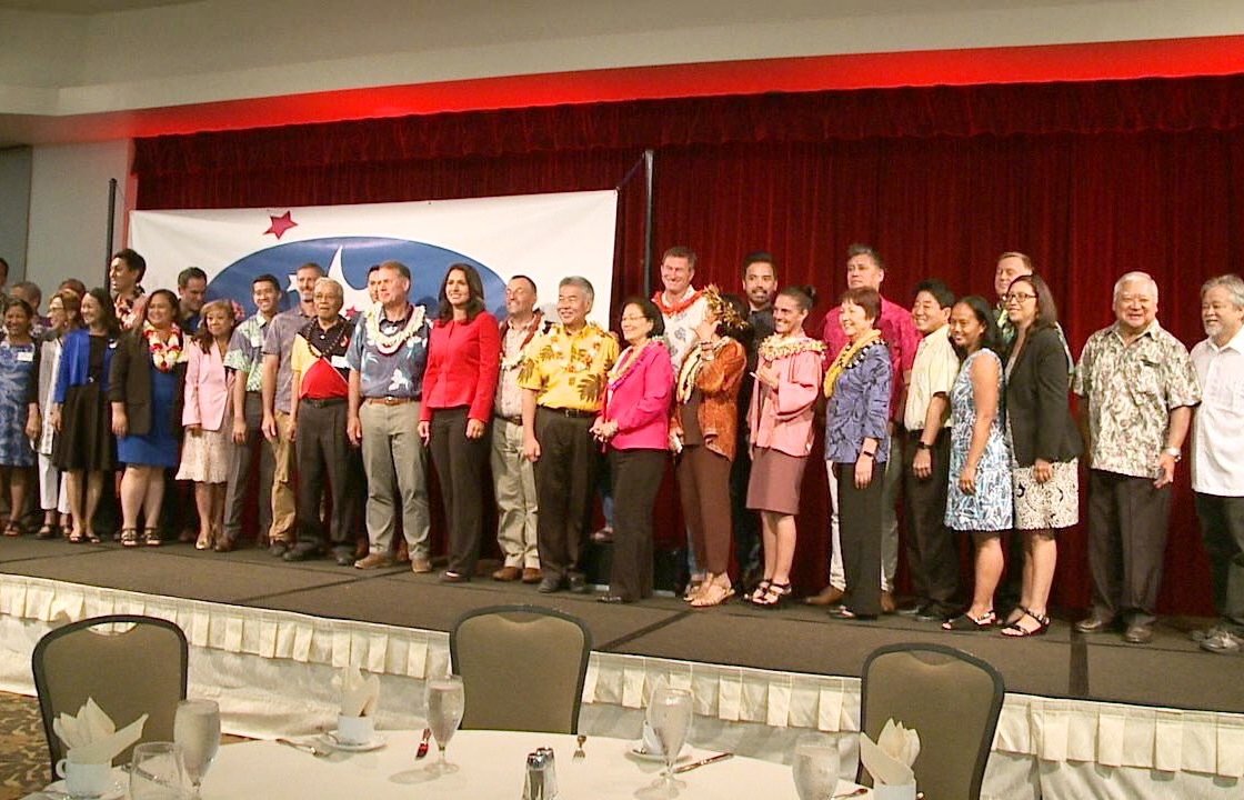 All Hawaii News Hawaii Democrats make up at unity breakfast
