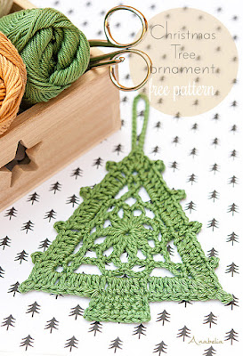 Crochet Christmas Tree free pattern, Anabelia Craft Design