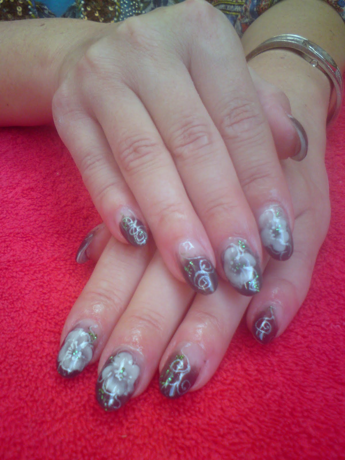 Nagelstudio Medusa Ausgefallenes Nageldesign und Gedanken