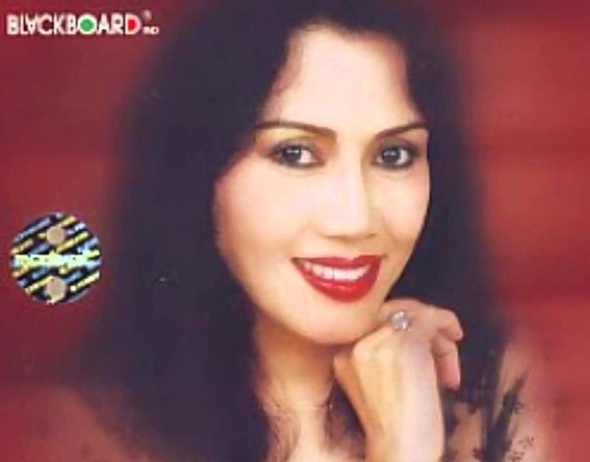 Download Lagu Rita Sugiarto Air Bunga Mp3