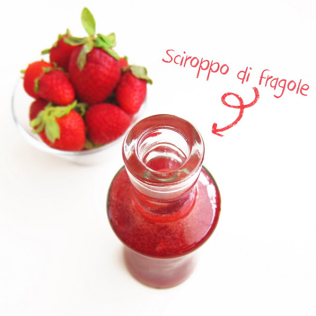 Strawberry Syrup homemade - Sciroppo di fragole fatto in casa 