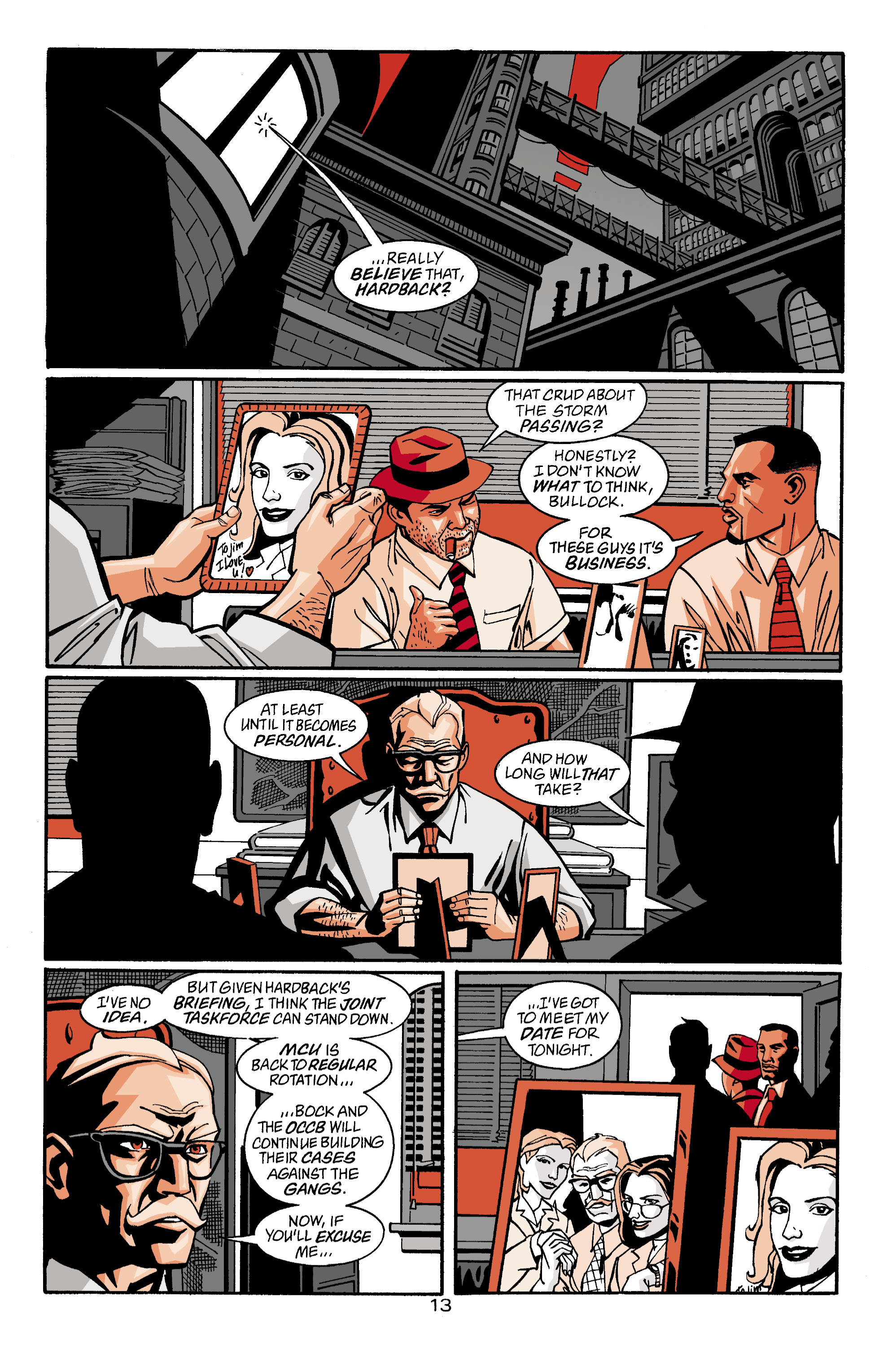 Read online Detective Comics (1937) comic -  Issue #743 - 14