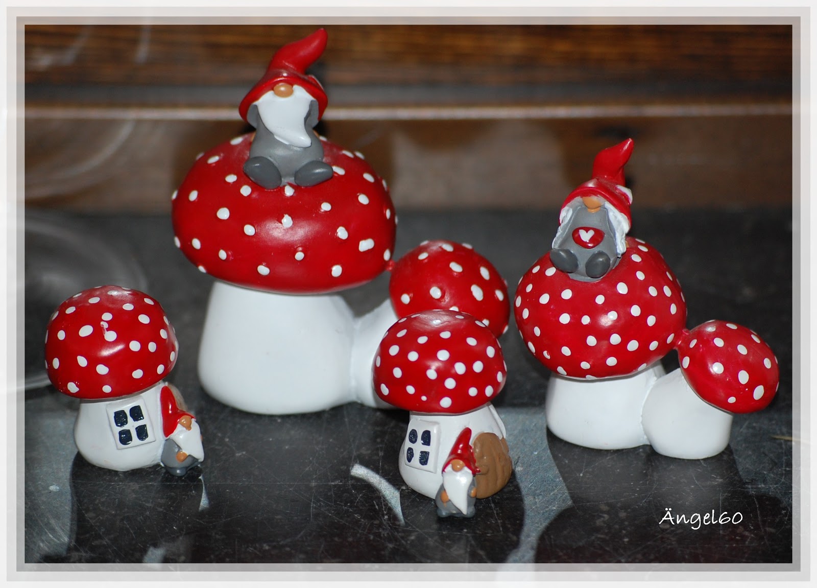 Från djupet av mitt hjärta: Tomtar, tomtar, tomtar....