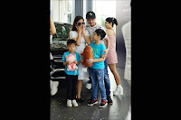 Hứa Minh Đạt tặng vợ Lâm Vỹ Dạ xe sang Mercedes GLC 200  kỷ niệm 9 năm ngày cưới