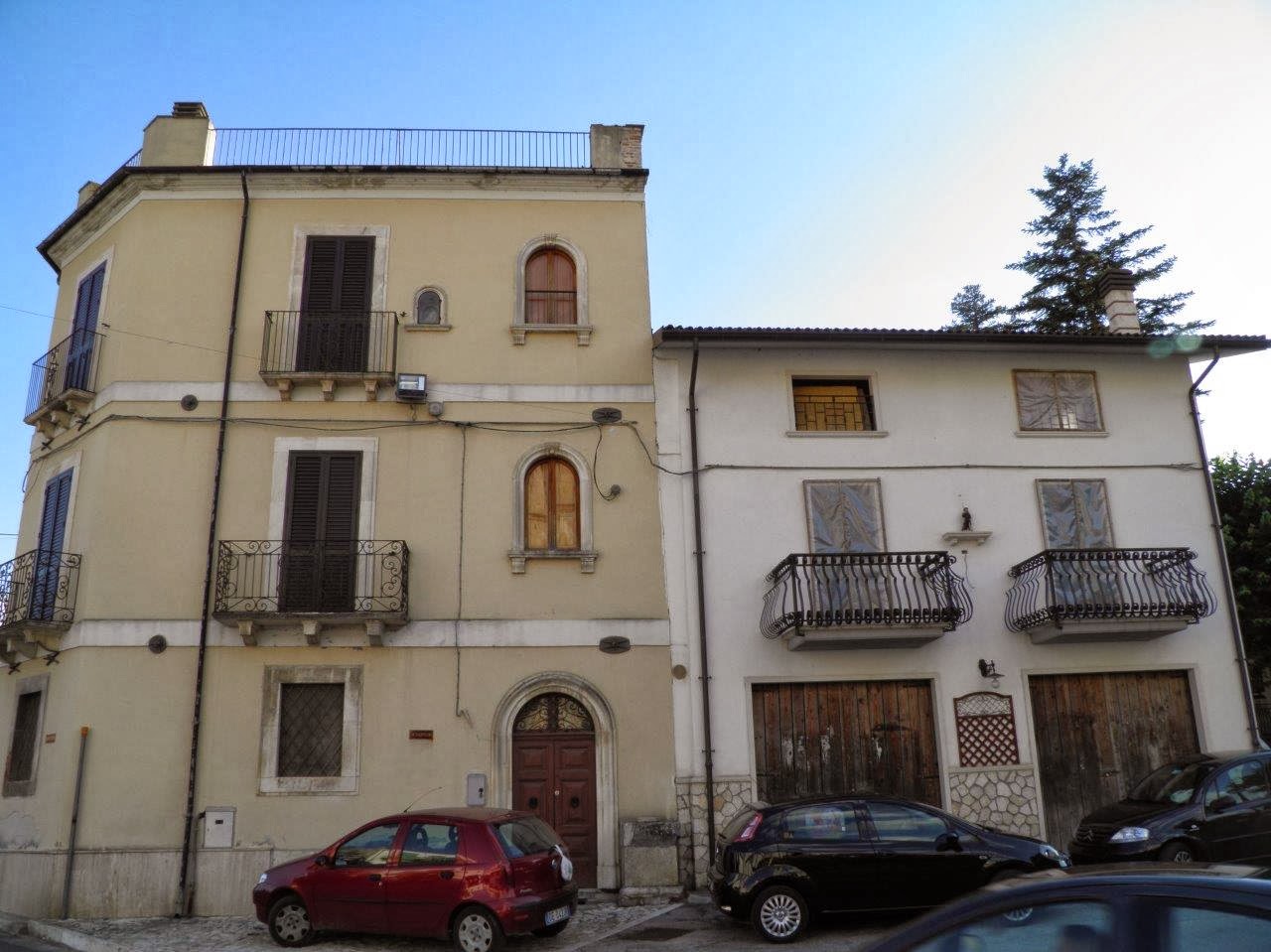 Tabernacoli italiani Castel di Ieri. San Rocco Tabernacoli italiani Castel di Ieri. San Rocco