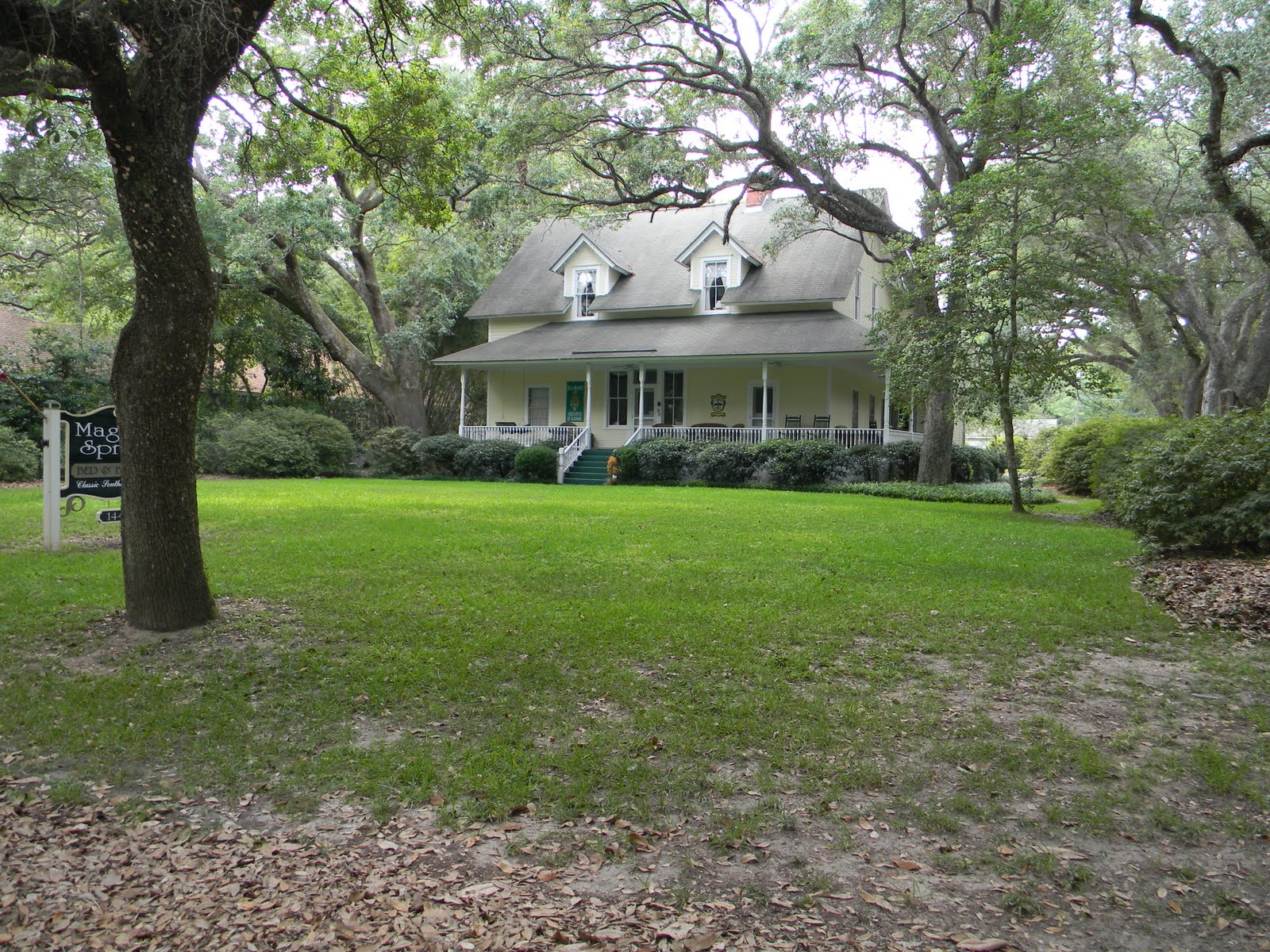 Adventures in Southern Junkin' and Antiques In the village of Historic