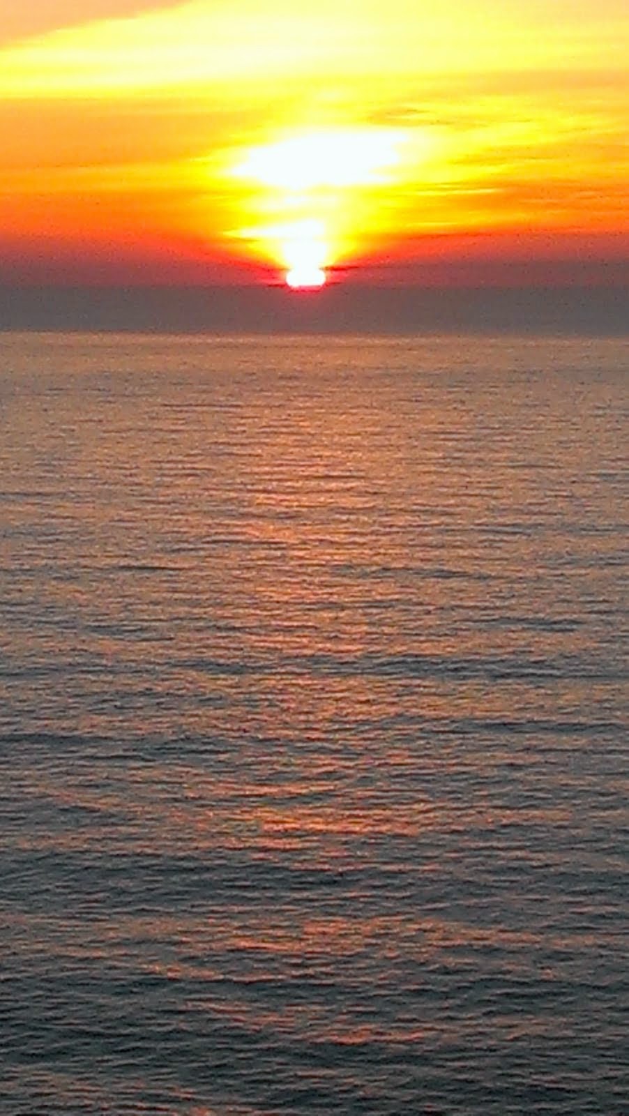 Puesta de Sol en el Cabo de Finisterre